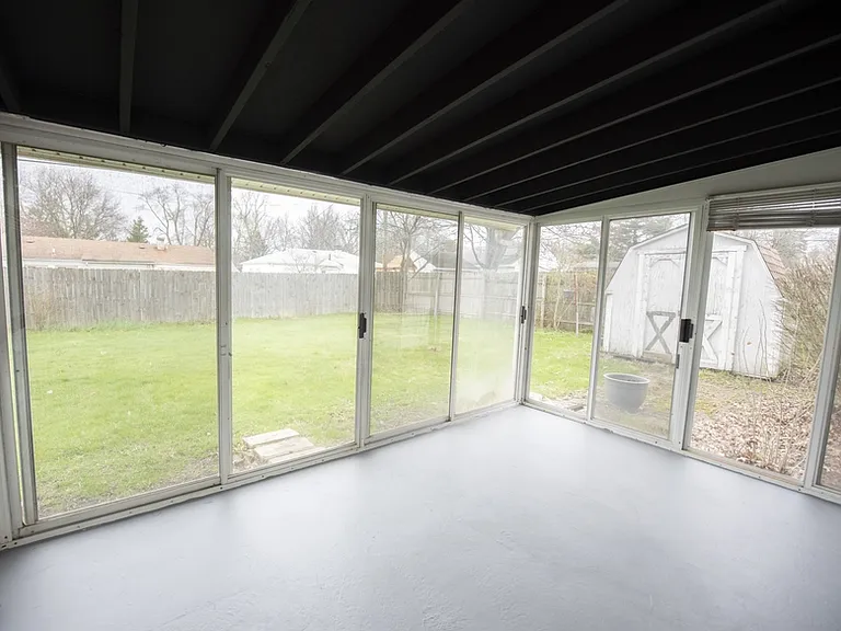 9328 W Ridgewood Dr — Photo 25