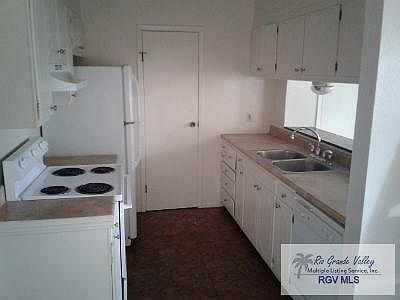 3rd image of 255 Downs Dr #A & B