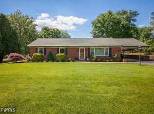 52 Blue Ridge St, Warrenton, VA 20186