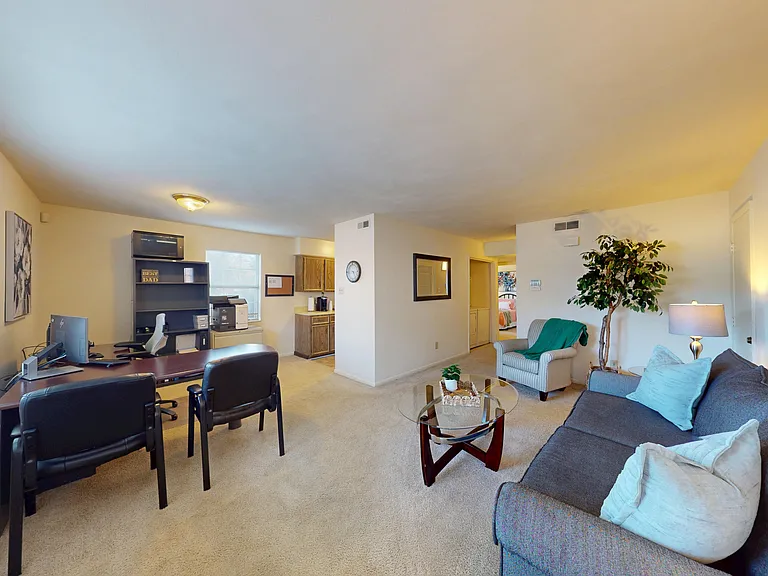 Bayview Terrace Apartments — Photo 8