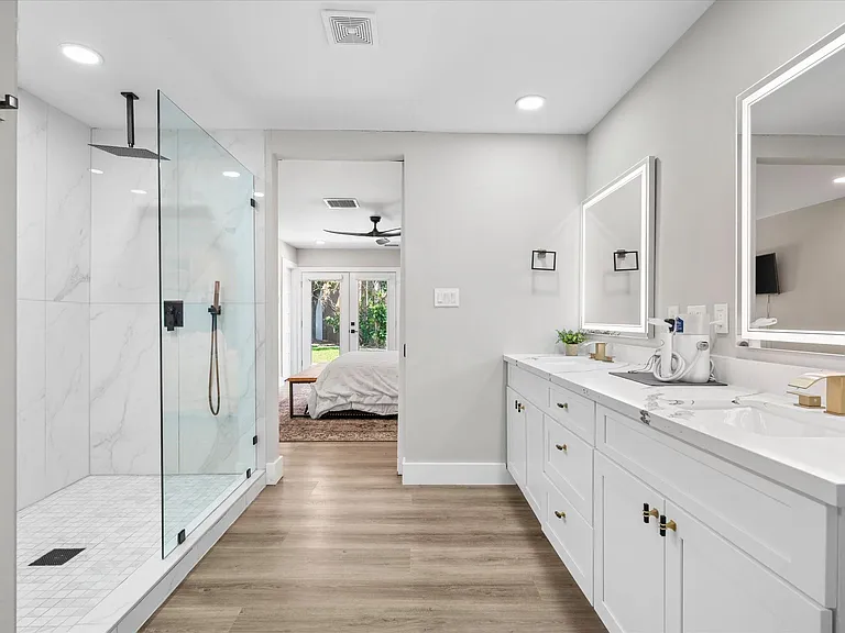 8202 Argentina St — Photo 20