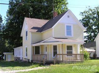 96 E 5th St, Shelby, MI 49455