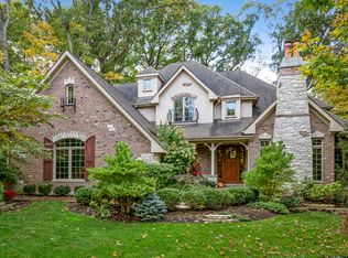 832 Stonebridge Rd, Frankfort, IL 60423