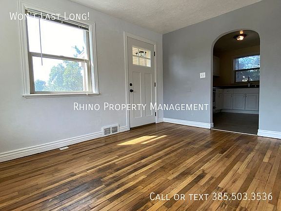 3rd image of 2885 Van Buren Ave #2