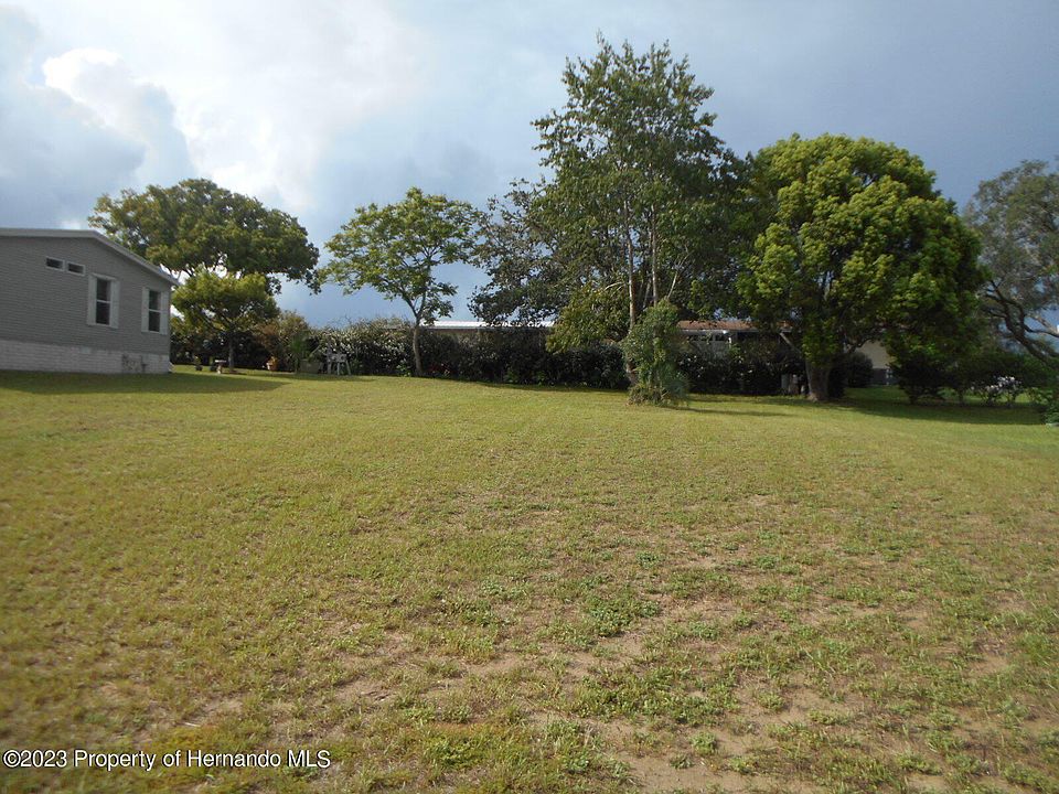 1st image of 15993 Brookridge Blvd