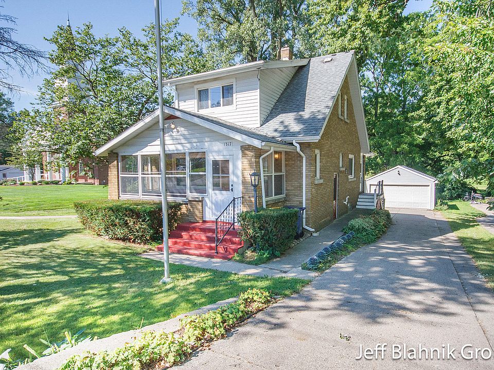 1st image of 1317 Covell Ave NW