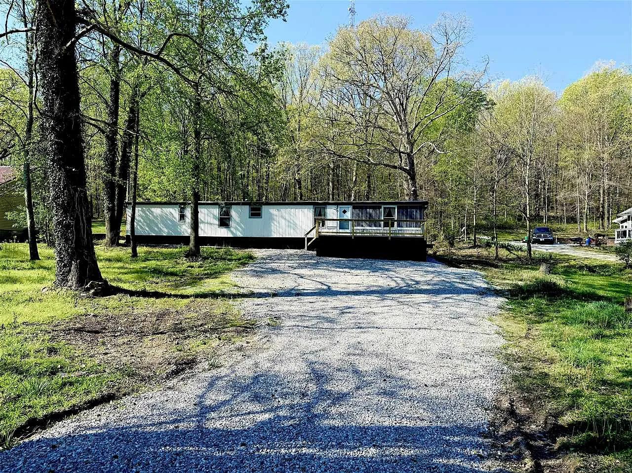 14795 Morgantown Rd photo 1