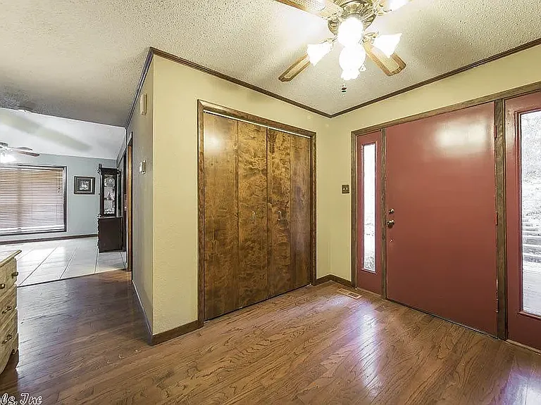 293 Katie Ln — Photo 8