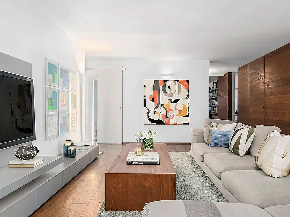 1st image of 200 E 58th St APT 6H