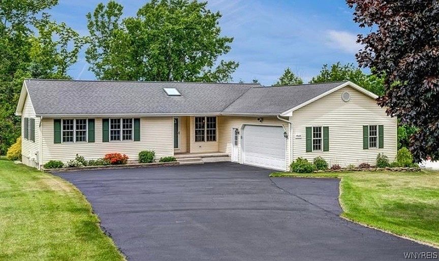 1st image of 4868 Cambria Rd