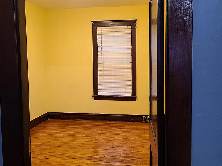 466 Locust St #2 — Photo 10