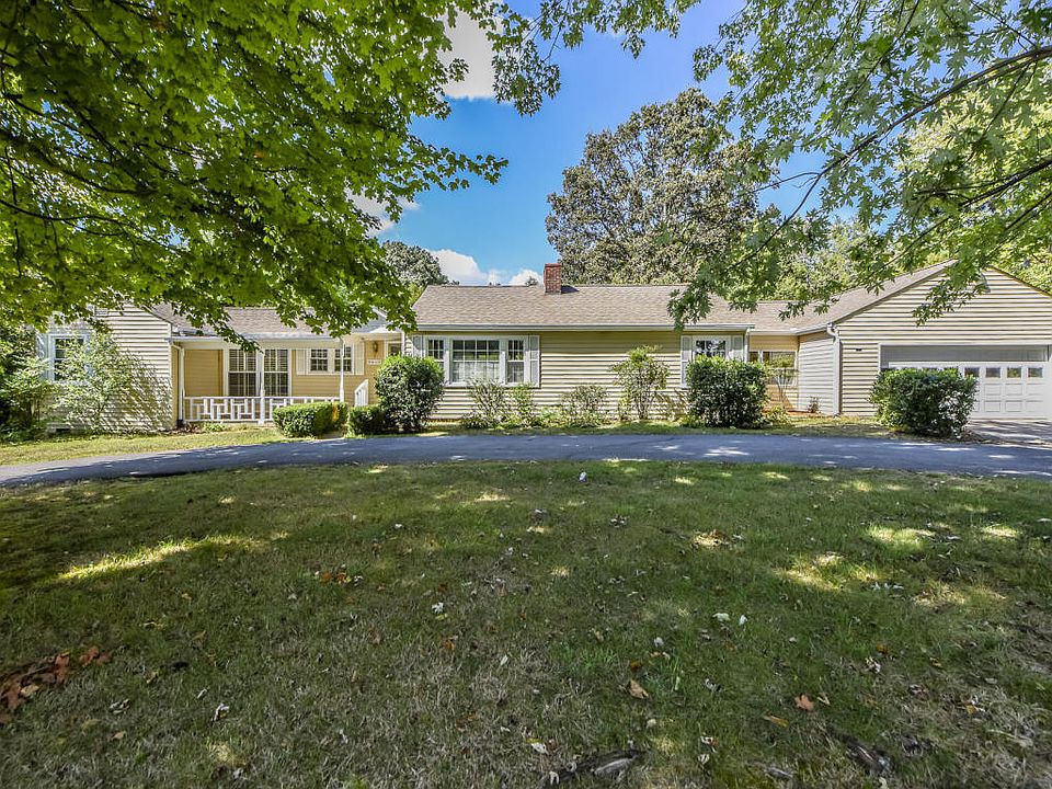 1st image of 2913 Shady Ln