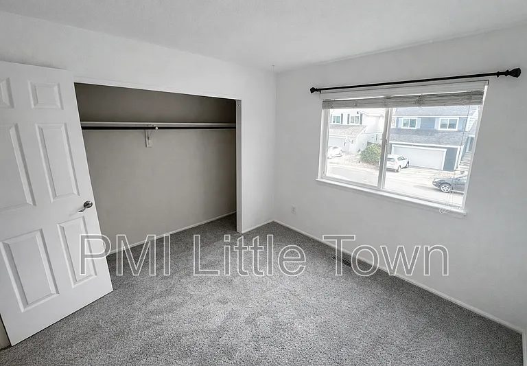 8975 S Coyote St — Photo 13