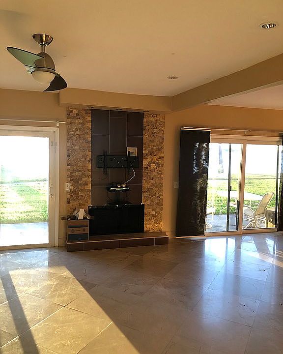 1st image of 6287 Sun Blvd #8