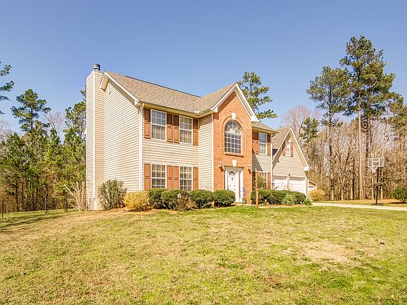 2nd image of 269 Cobblestone Ln