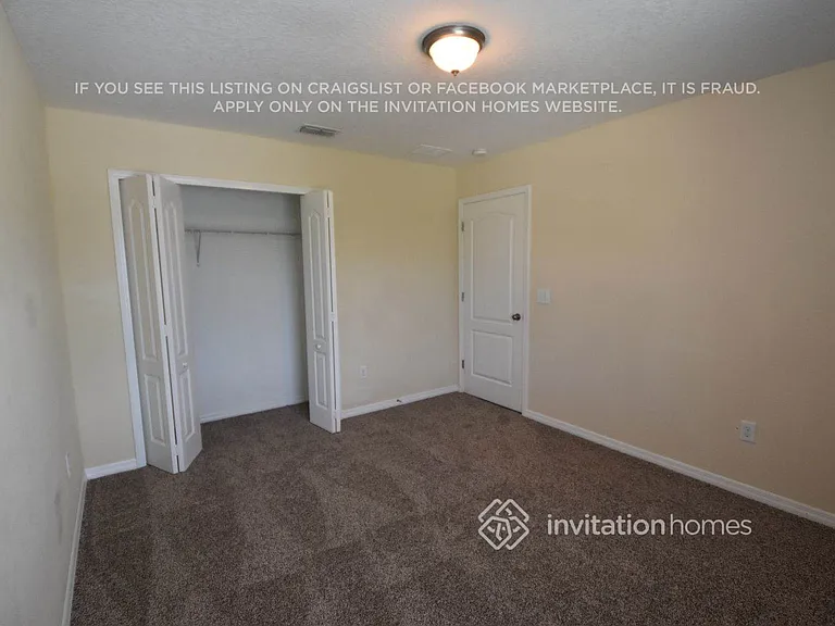 1423 Tahoe Springs Ct — Photo 18
