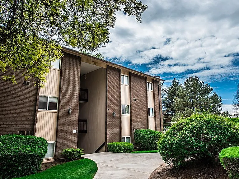 Arden Place Apartments — Photo 7