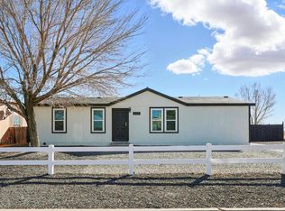 828 4th St SW, Rio Rancho, NM 87124