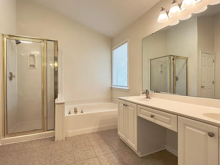 412 Woodruff Lake Way — Photo 26