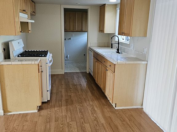 5th image of 7304 Westland Ave