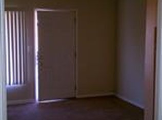 3327 E Clinton Ave, Fresno, CA