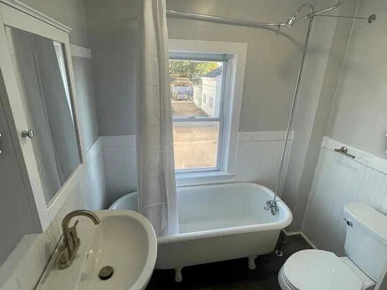 18 Noyes Ave #2 — Photo 3