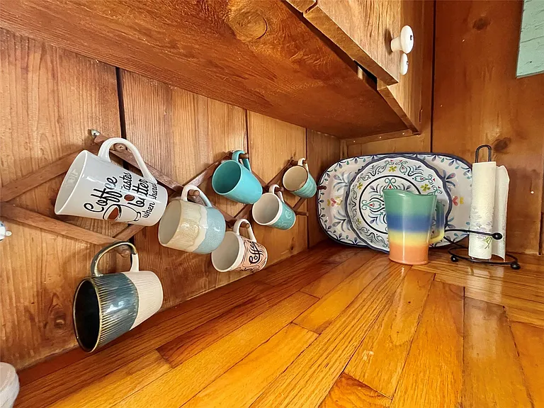 1111 Surf Dr — Photo 23