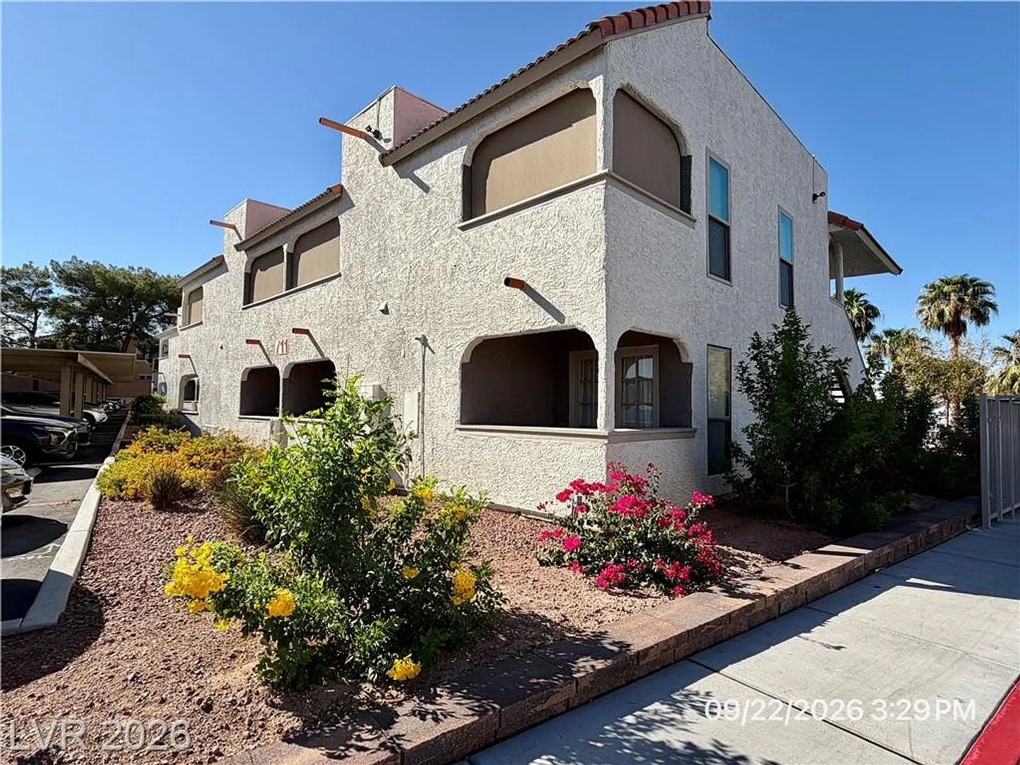 Henderson Condo with Vaulted Ceilings & 3 Balconies — Photo 3