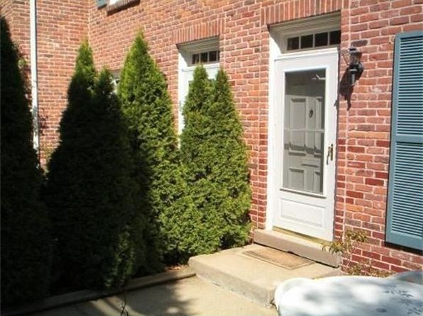 50 Williamsburg Dr UNIT 50