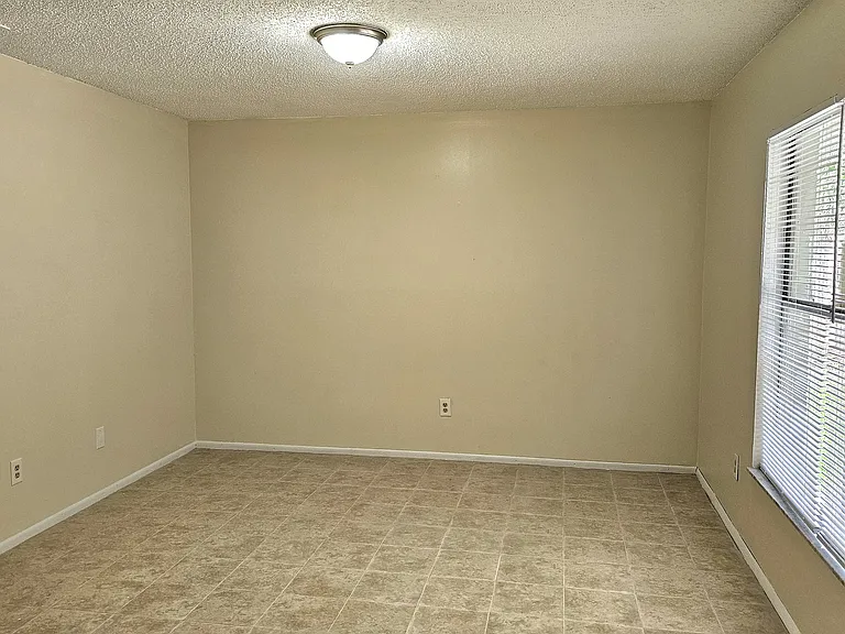 3172 Owassa Ct — Photo 7