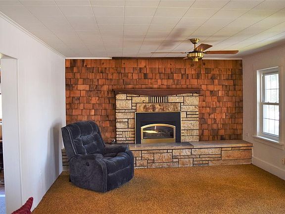 2nd image of 514 E Missoula Ave