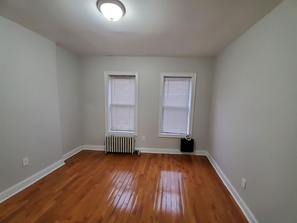 2nd image of 38 Broadway APT 31B