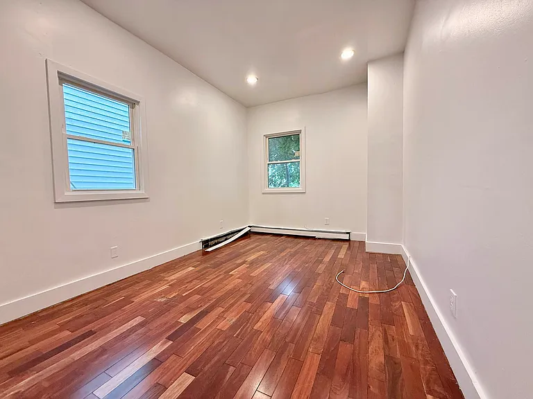 1424 Flatbush Ave #2 — Photo 11