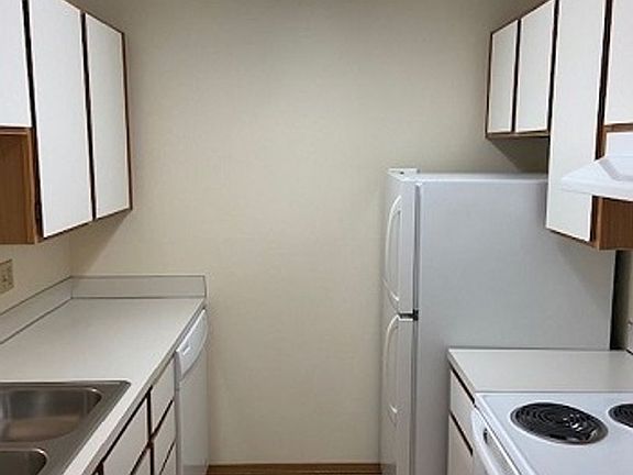 2nd image of 15222 10th Ave SW #224
