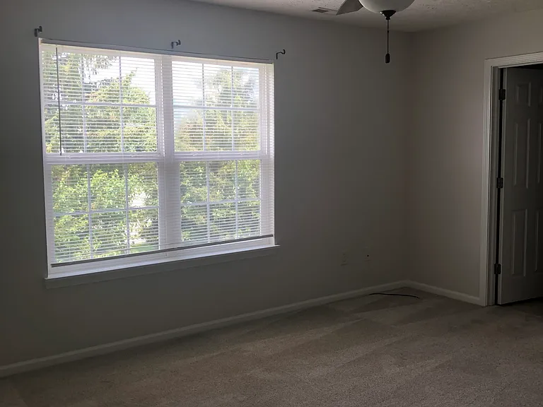2424 Boyer Ln — Photo 15