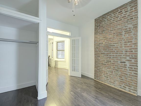 5th image of 411 W 48th St APT 3RW