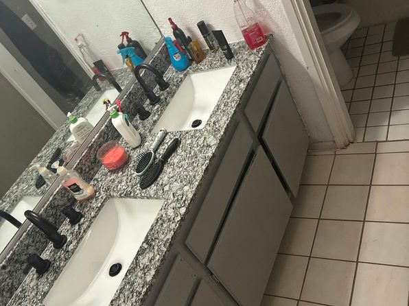 19211 State Highway 18 APT 1