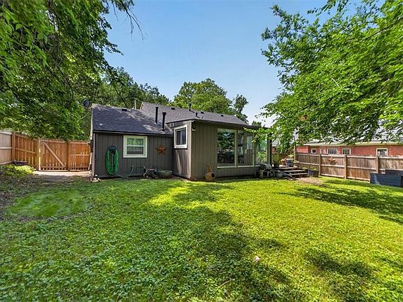 5th image of 4717 Reinhardt Dr