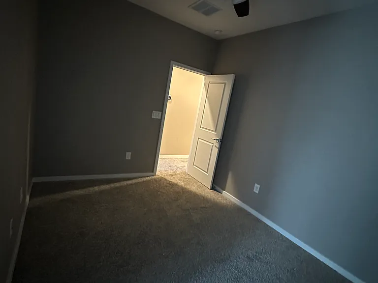 2354 E Hidalgo Ave — Photo 15