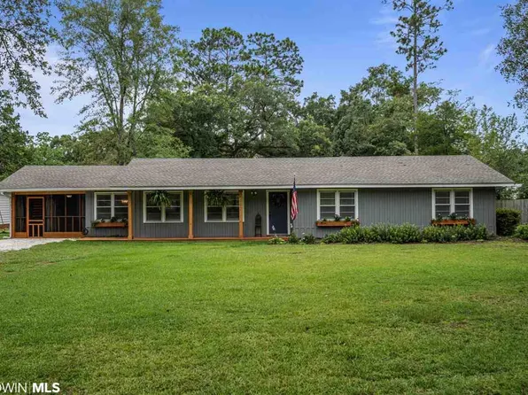 109 W 11th St, Bay Minette, AL 36507