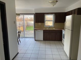 144 Hemlock Dr, Elyria, OH