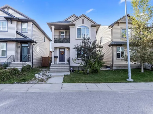 47 N Cranford Cres SE, Calgary, AB T3M 0W9