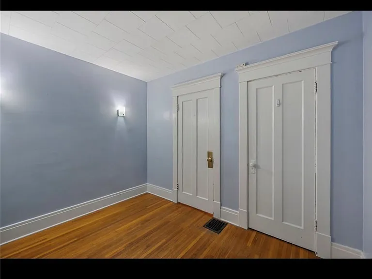122 Stratford Rd #1 — Photo 9