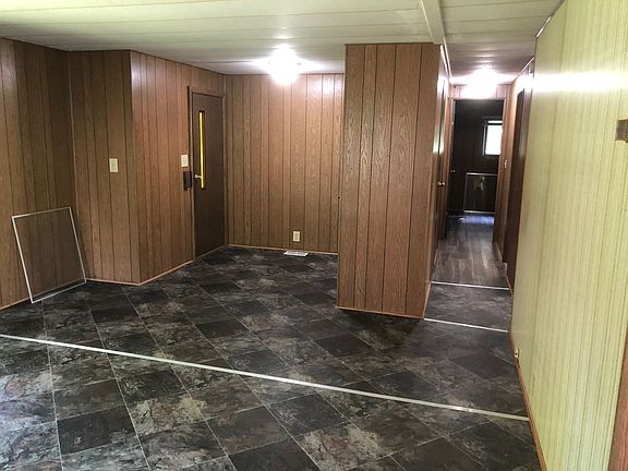 3rd image of 5005 NE 237th Ave
