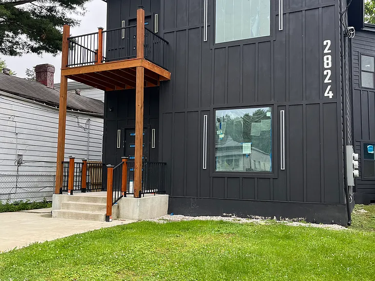 2824 Montgomery St #R — Photo 1