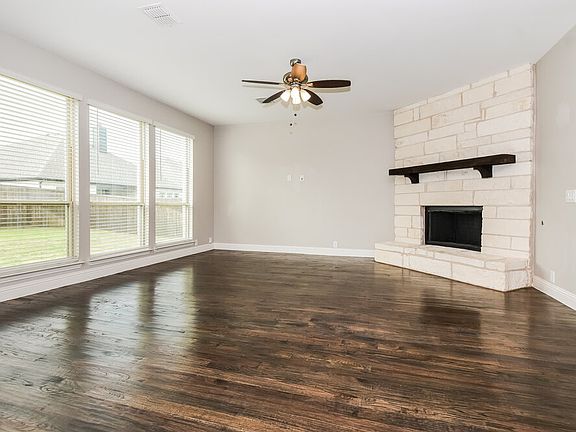 5th image of 1129 Quail Dove Dr