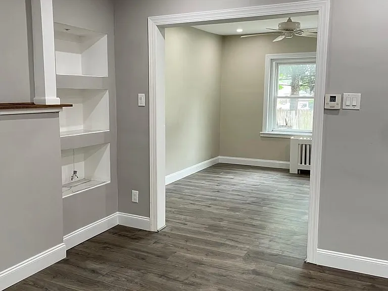 302 W Freedley St — Photo 10