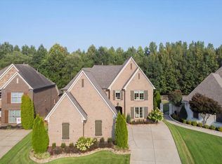 1689 De Haig Ln, Collierville, TN 38017