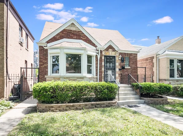 8011 S Artesian Ave, Chicago, IL 60652