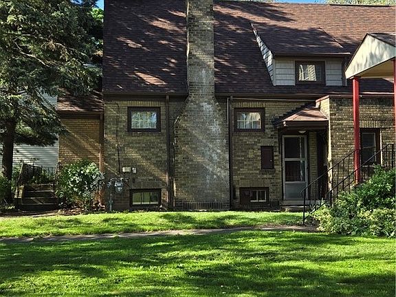 2nd image of 323 Portage Rd